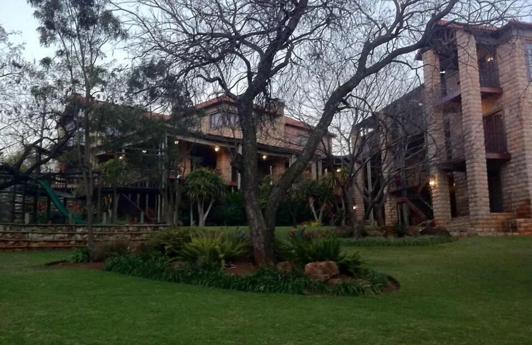 Afrique Boutique Ruimsig-1